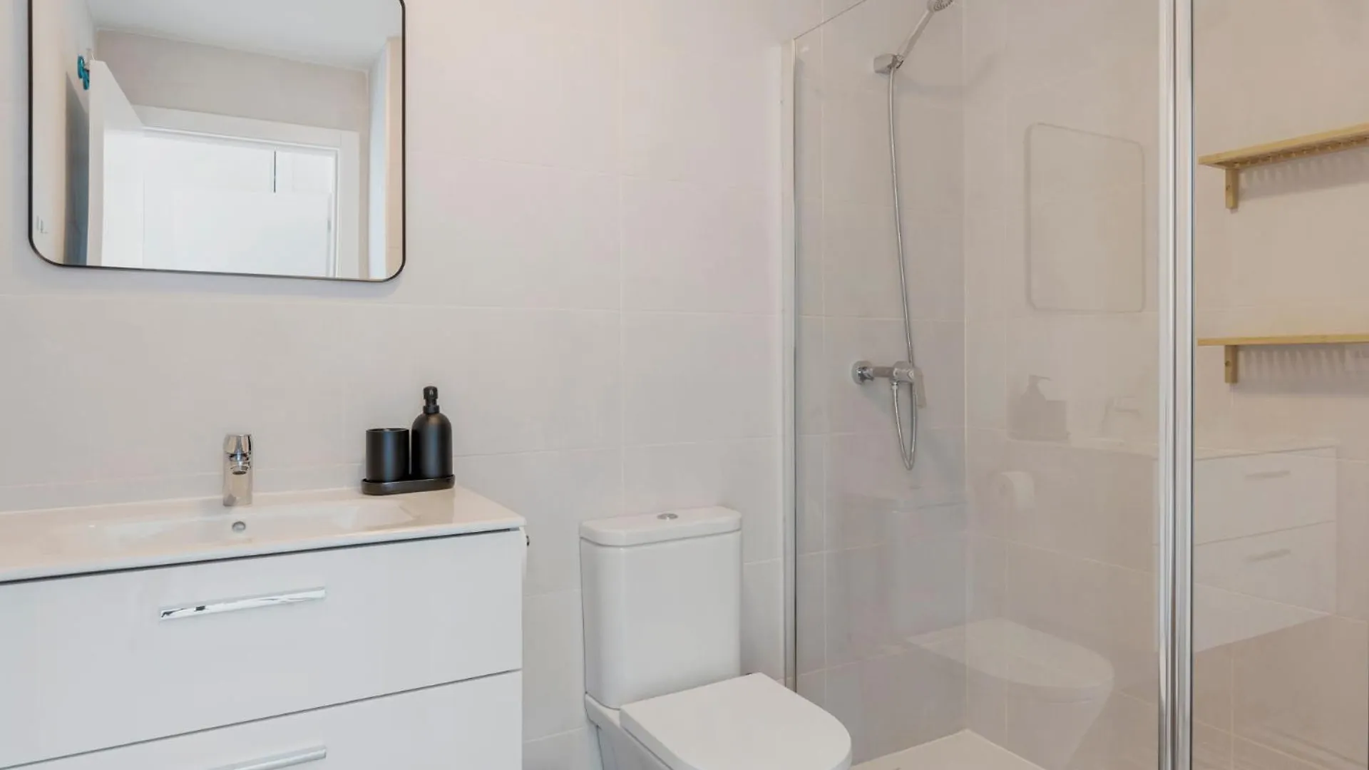 Casa Isa - Luxury Penthouse Seaview Apartment Estepona