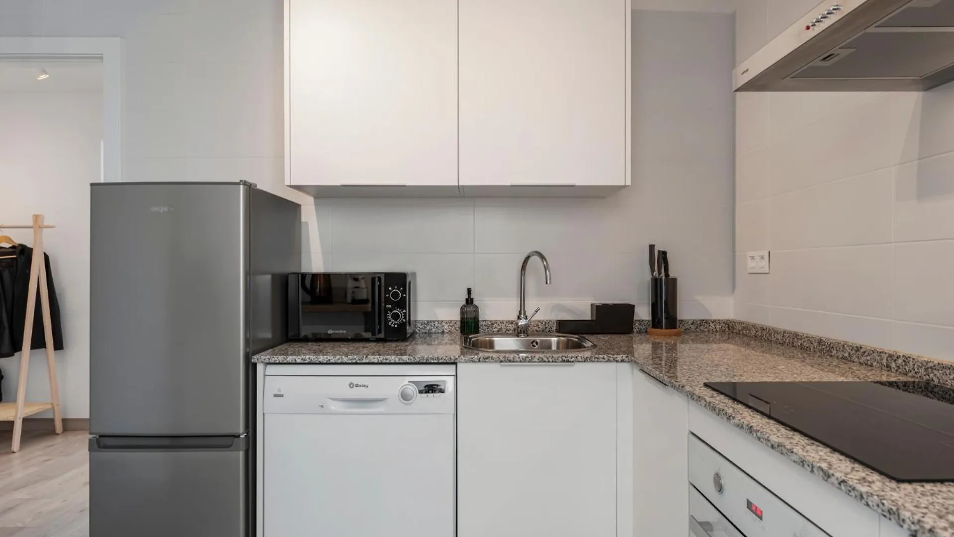 Casa Isa - Luxury Penthouse Seaview Apartment Estepona